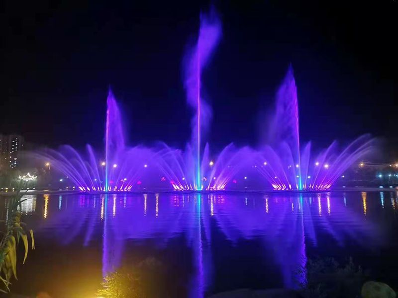 大姚蜻蛉湖音乐喷泉